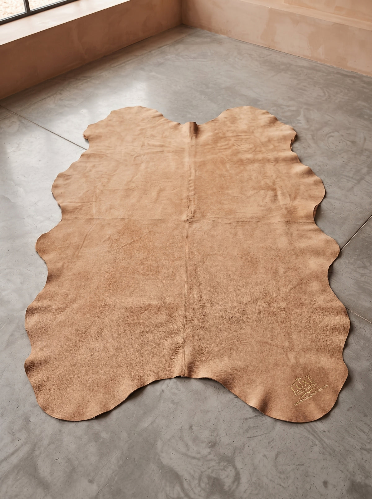 Genuine Rust Brown Sheepskin Rug – Single-Pelt Shaggy Wool Area Rug